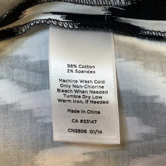 NWT Talbots Pleated A Line Black and White Skirt Women Size 14 - Picture 3 of 4